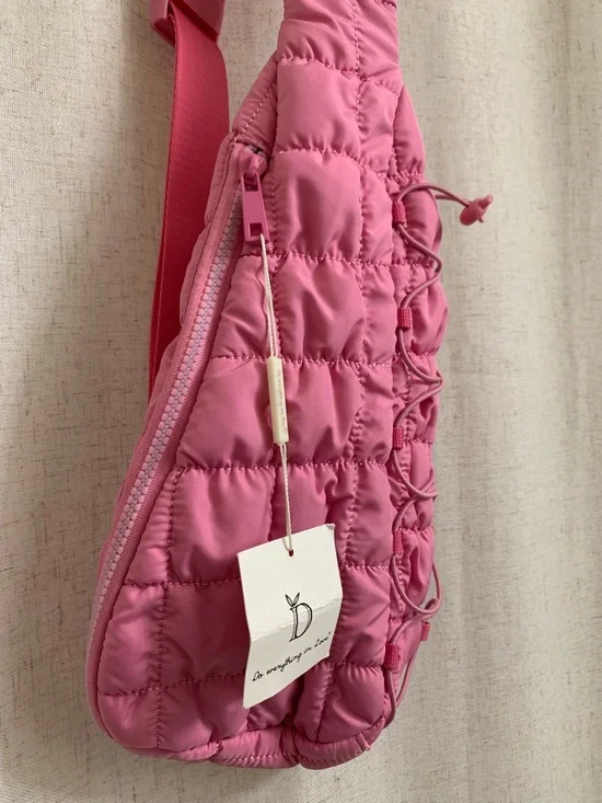 Do Everything in Love Pink Quilted Crossbody Sling Bag Travel New Cord Girly - Picture 2 of 6